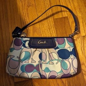 Coach Ashley scarf print wristlet Soho purse handbag purple lavender